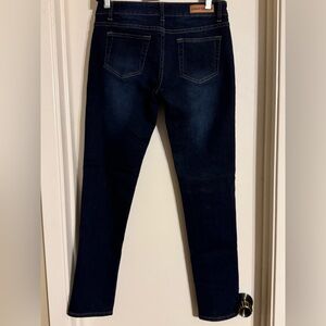 GoGo Star size 9 skinny jeans nwot